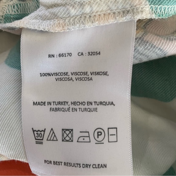 Anthropologie Moulinette Soers patchwork style sleeveless top with front tie - Picture 12 of 12